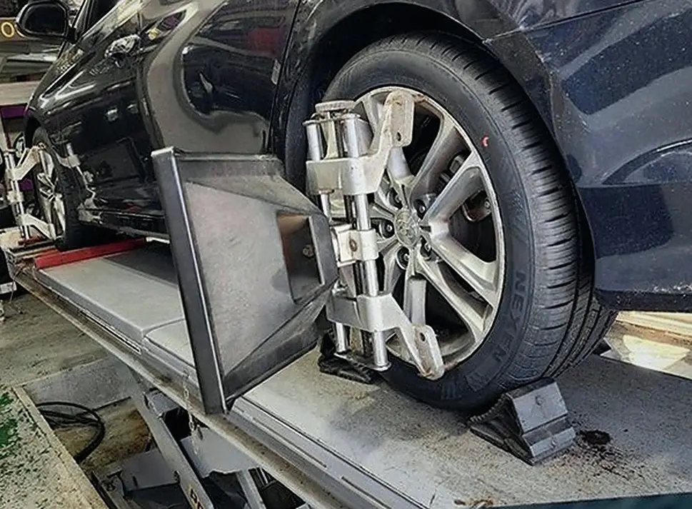 오산면 메르세데스벤츠 AMG EQE53 넥센타이어렌탈 현장 시공 실사